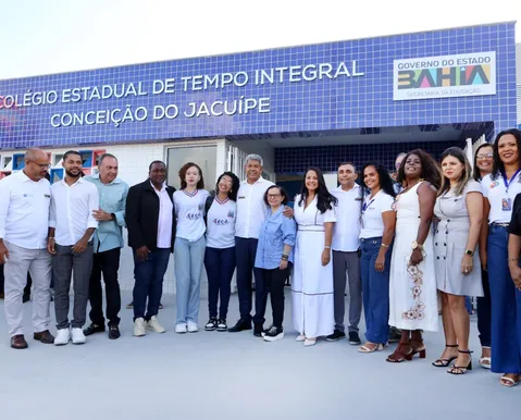 Início do ano letivo 2025 da rede estadual é marcado por anúncios para a educação - Imagem