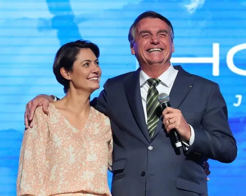 Bolsonaro detona fala de Lula sobre amantes: "Esse é o chefe?" - Imagem