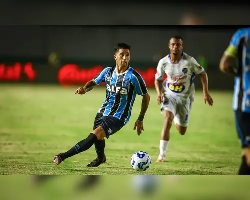 Grêmio bate São Raimundo nos pênaltis e segue na Copa do Brasil - Imagem