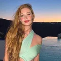 Amigas? Marina Ruy Barbosa posa com influenciadora após treta imagem