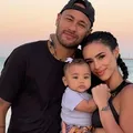 Após escândalo, Neymar ignora polêmica e foca em momento com a filha imagem