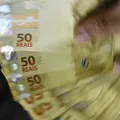 Após recuo do governo, novo IOF entra em vigor sob críticas imagem