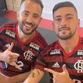Arrascaeta pede retorno de Everton Ribeiro no Flamengo: "Volta pra nós" imagem