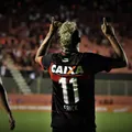 Atacante está de volta ao Vitória e reforça elenco para Série A e Sul-Americana imagem