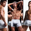 Bad Bunny exibe corpo sarado e 'volumão' em ensaio ousado; confira imagem