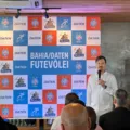 Bahia apresenta nova equipe de futevôlei com estrelas baianas imagem