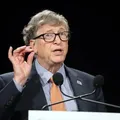 Bill Gates afirma que, em 10 anos, IA deve substituir humanos imagem