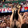 Cachorro 'comemora' triunfo do Bahia e viraliza nas redes; assista imagem
