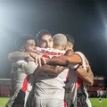 Carpini explica ausência de Hugo e variações no meio-campo imagem