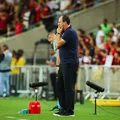 Ceni vê favorecimento ao Flamengo e dispara: "Tudo dentro dos padrões" imagem