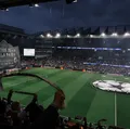 Champions: Uefa reproduz hino da Europa League em Aston Villa e PSG imagem