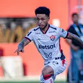 Com meia titular, Vitória está escalado de olho no Defensa y Justicia imagem