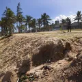 Corpo de homem é encontrado em praia deserta de Salvador imagem