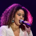 De Feira, Rachel Reis comemora show no aniversário de Salvador imagem