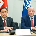 EUA desafiam China e prometem impedir influência na Groenlândia imagem