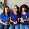 Estudantes criam produtos contra parasitas em pets imagem