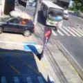 Idosa de 91 anos é atropelada por ônibus e sobrevive imagem