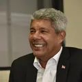 Jerônimo detalha parceria com empresa chinesa em acordo com Bahiafarma imagem