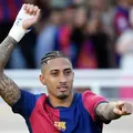 Jornais espanhóis colocam Raphinha na disputa pela Bola de Ouro imagem