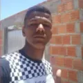 Jovem é morto com golpes de facão dentro de barbearia na Bahia imagem