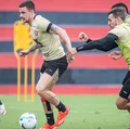 Kayzer realiza primeiro treino e tem estreia marcada; saiba quando imagem