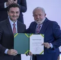 Maioria do União Brasil quer apoiar Lula em 2026, diz ministro imagem