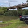 Menino de 5 anos morre após ser jogado de ponte pelo pai imagem