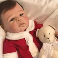 Padre nega missa para bebê reborn: “Procure um psiquiatra” imagem