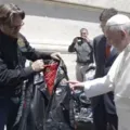 Papa Francisco recebeu Harley-Davidson leiloada por 241 mil euros imagem