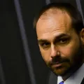Psol pede que Câmara negue licença a Eduardo Bolsonaro imagem