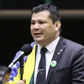 "Quero que Lula morra e vá para o quinto dos infernos", diz deputado imagem