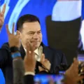 Resultado temporário aponta vitória de Luís Montenegro em Portugal imagem
