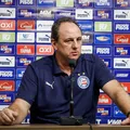 Rogério Ceni admite noite ruim e se preocupa com início no Brasileirão imagem