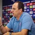 Rogério Ceni na Seleção? Diretor da CBF cita treinador como opção imagem