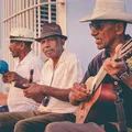 Salvador de fora: veja o ranking das melhores cidades para os 60+ imagem