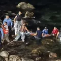 Socorristas procuram mulher desaparecida em acidente de avião imagem