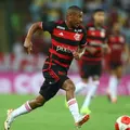 Titular desfalca o Flamengo no jogo contra o Bahia; atacante é dúvida imagem