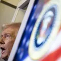 Trump diz que prisão de líder estudantil pró-palestino foi 'a primeira de muitas' imagem