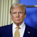 Trump eleva para 125% taxa da China e reduz de outros países imagem