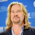 Val Kilmer, ator de Batman, morre aos 65 anos imagem