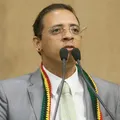 “Vergonha para a Bahia”, diz Hilton Coelho sobre Paulo Magalhães imagem