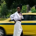 Vídeo de Clara Moneke 'ignorando' fãs gera polêmica imagem