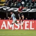 Vitória estreia na Copa Sul-Americana com empate no Barradão imagem