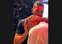 A fé cura? Neymar recebe oração de pastor após nova lesão imagem