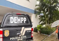 Adolescente é baleado na nuca por prima após 'brincadeira' com rifle imagem