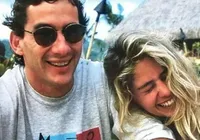 Adriane Galisteu homenageia Ayrton Senna no aniversário do piloto imagem