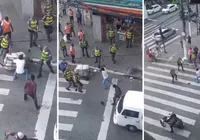 Ambulante morre após confusão com PM no centro imagem