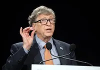 Bill Gates afirma que, em 10 anos, IA deve substituir humanos imagem