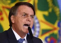 Bolsonaro admite conversa com militares sobre estado de sítio imagem
