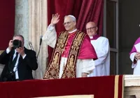 Bolsonaro e mais: veja políticos que comemoram escolha do novo papa imagem
